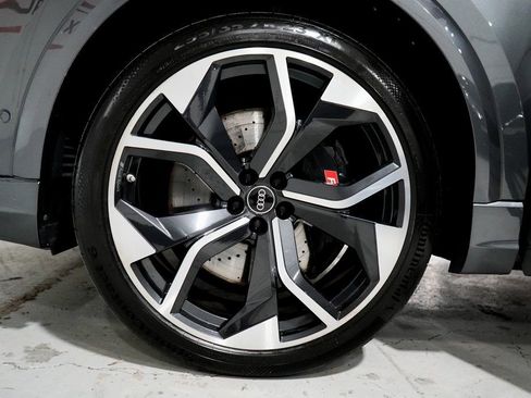 Used 2022 Audi RS Q8 image 38