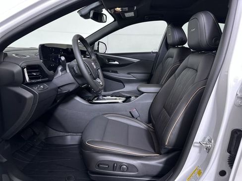 New 2026 Buick Envista Sport Touring FWD image 21