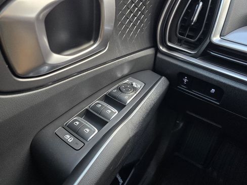 New 2026 Kia Sorento LX image 12