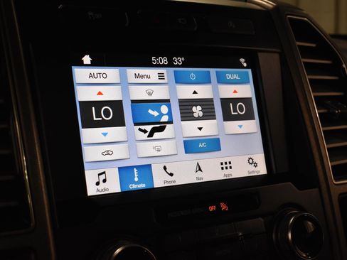 Used 2019 Ford F150 Limited w/ Trailer Tow Package image 17