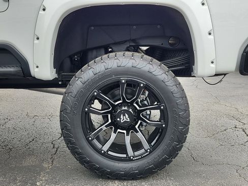 New 2025 Chevrolet Silverado 2500 LT w/ Trail Boss Package image 65