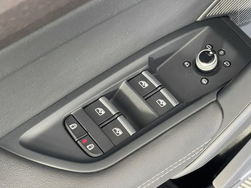 Used 2022 Audi Q5 2.0T Premium Plus w/ Premium Plus Package image 21