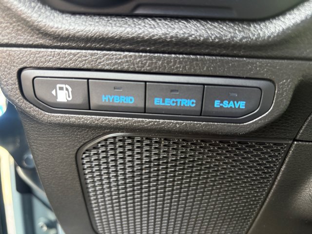 Used 2024 Jeep Wrangler Unlimited AWD/4WD image 17