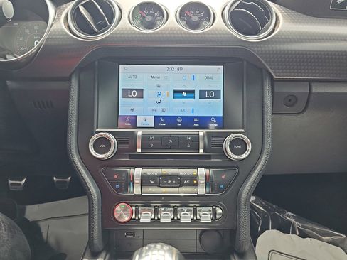 Used 2020 Ford Mustang GT Premium w/ GT Performance Package RWD image 21