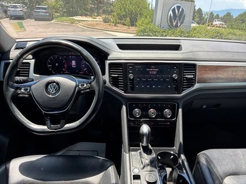 Used 2018 Volkswagen Atlas SEL Premium AWD/4WD image 19