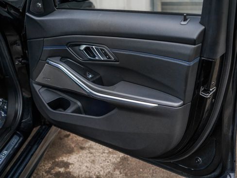 Used 2020 BMW M340i xDrive w/ Premium Package image 25