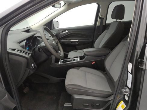 Used 2017 Ford Escape SE image 17