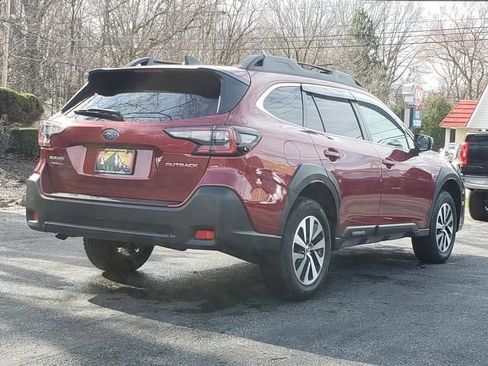 Certified 2023 Subaru Outback Premium image 3