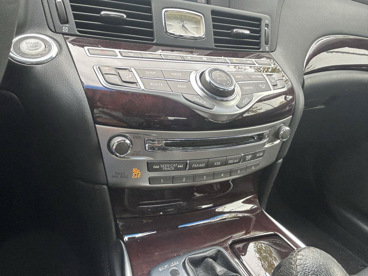 Used 2012 INFINITI M37 w/ Premium Pkg RWD image 29