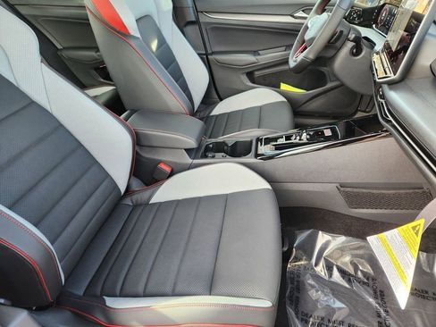 New 2026 Volkswagen GTI SE FWD image 5