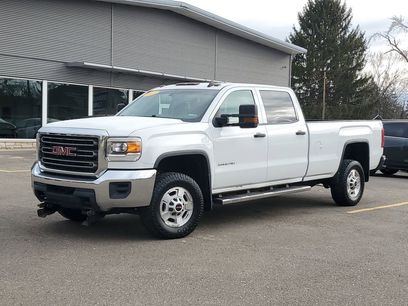 Used 2015 GMC Sierra 2500 4x4 Crew Cab w/ Sierra Convenience Package