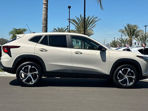 New 2026 Chevrolet Trax RS w/ Driver Confidence Package image 3