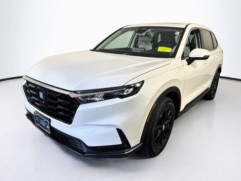 Used 2024 Honda CR-V EX image 3