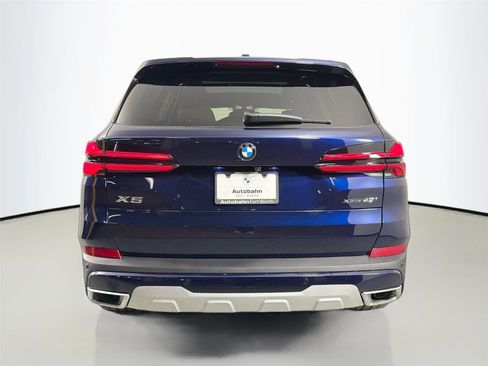 New 2026 BMW X5 xDrive40i AWD/4WD image 7