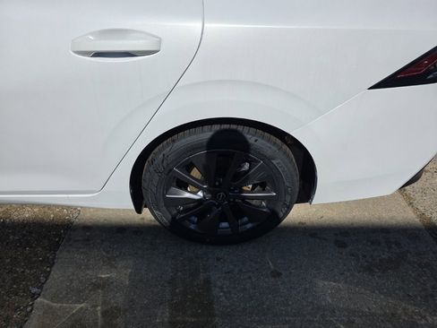 New 2026 Nissan Sentra SL image 11