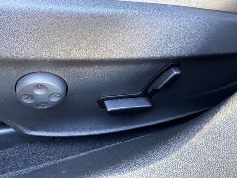 Used 2015 Tesla Model S 85D image 22