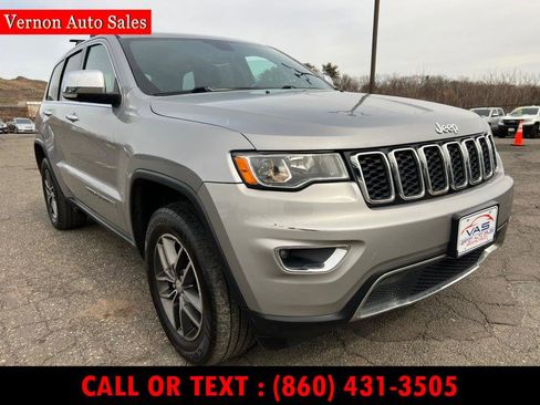 Used 2018 Jeep Grand Cherokee Limited w/ Trailer Tow Group IV image 3