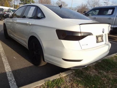 Used 2019 Volkswagen Jetta SEL Premium image 6