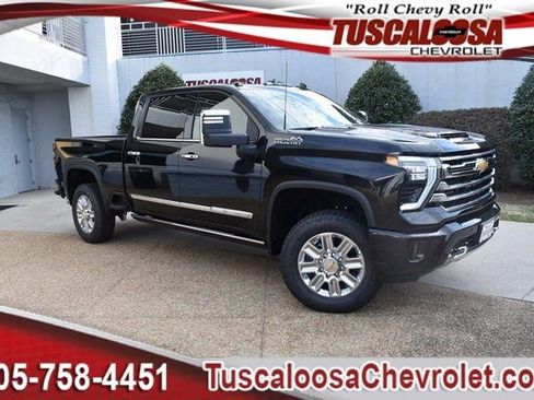 New 2025 Chevrolet Silverado 3500 High Country w/ High Country Premium Package image 1