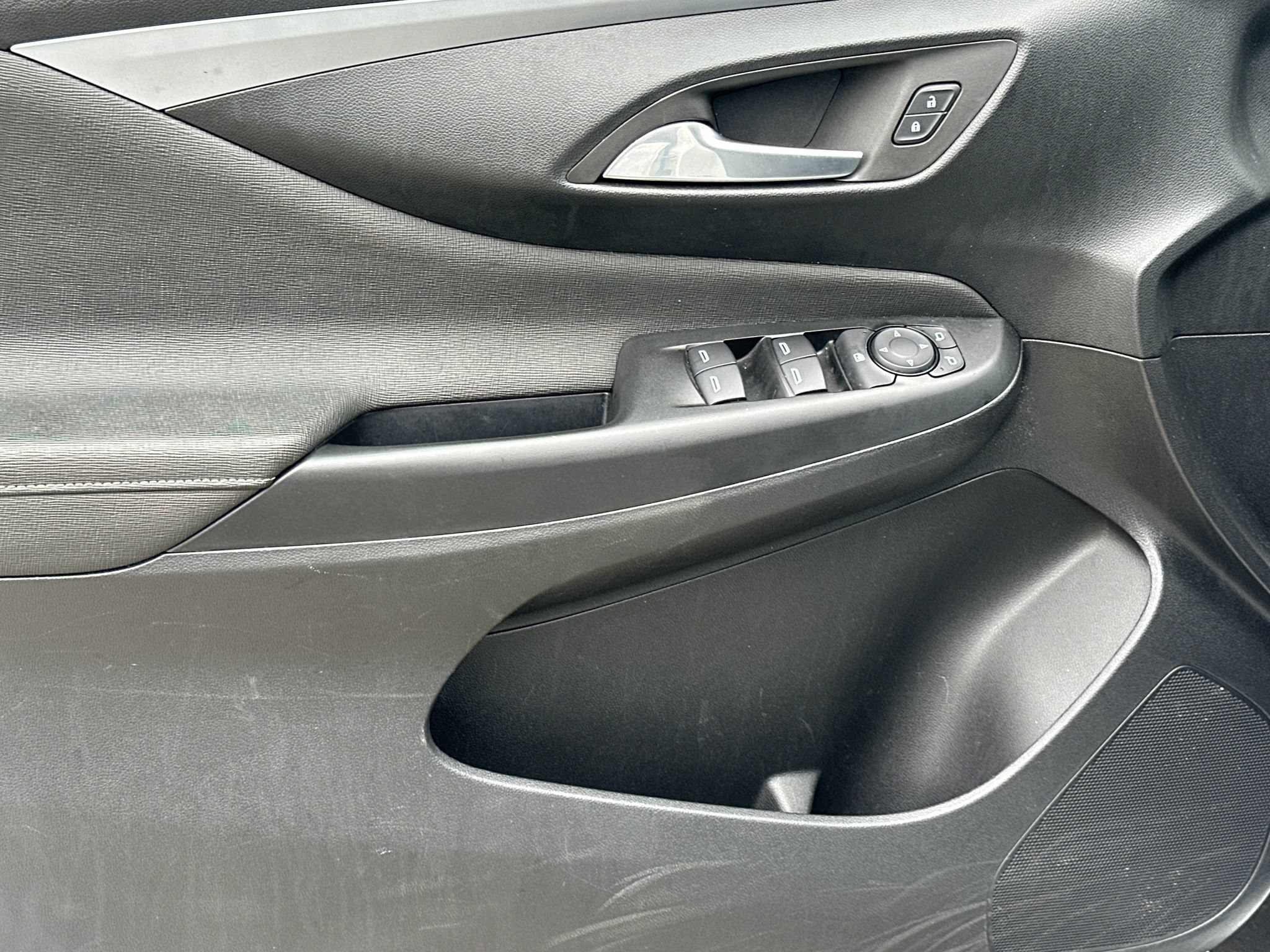 Used 2026 Buick Envista Preferred FWD image 8