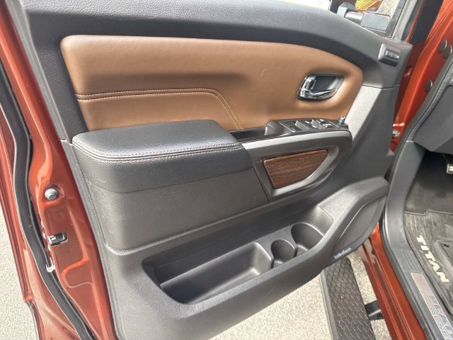 Used 2017 Nissan Titan Platinum Reserve AWD/4WD image 19