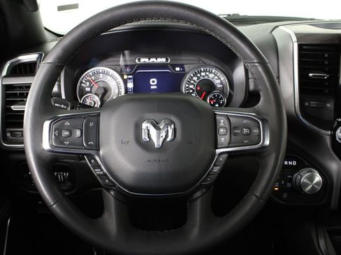 Used 2025 RAM 1500 Laramie AWD/4WD image 9