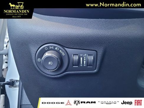 Used 2024 Jeep Compass Limited AWD/4WD image 14