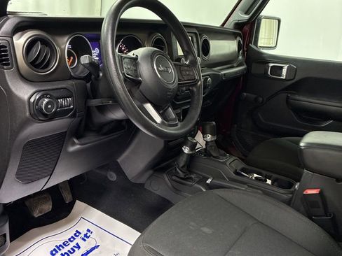 Used 2021 Jeep Wrangler Unlimited Sport AWD/4WD image 11