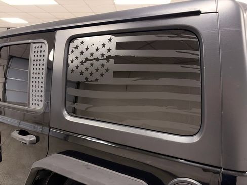 Used 2020 Jeep Wrangler Unlimited Rubicon w/ Quick Order Package 28Y Recon AWD/4WD image 9