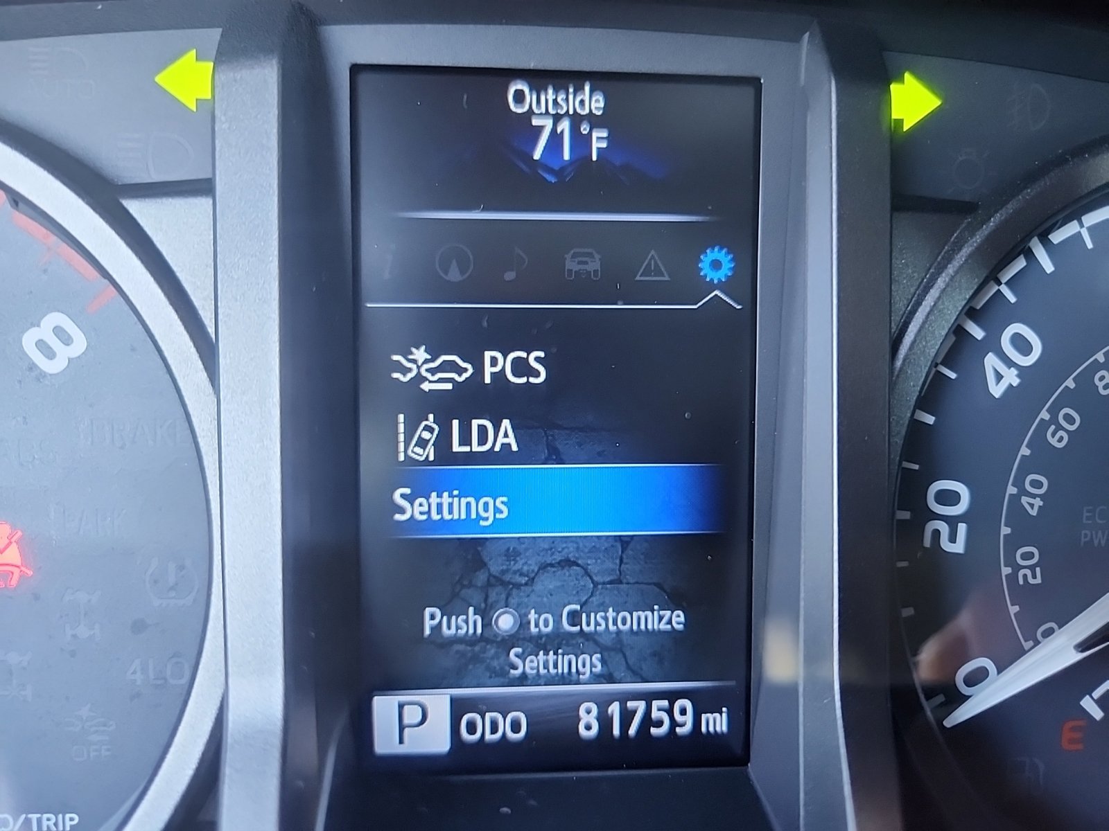 Used 2019 Toyota Tacoma TRD Sport AWD/4WD image 19