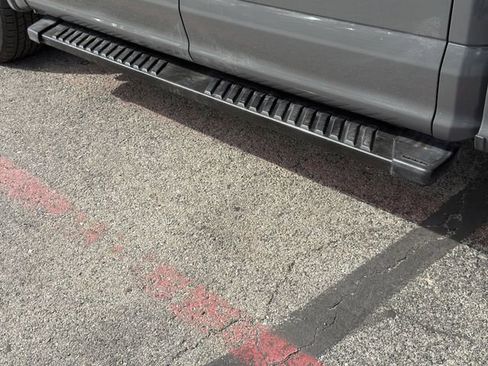 Used 2018 Ford F150 Lariat w/ Equipment Group 502A Luxury image 8