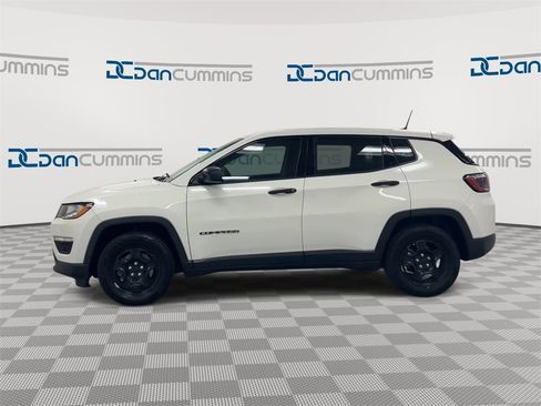 Used 2019 Jeep Compass Sport w/ Cold Weather Group image 7