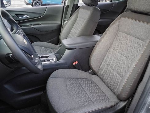 Used 2024 Chevrolet Equinox LT image 8