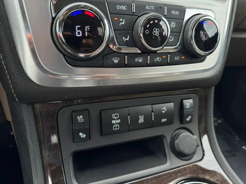 Used 2014 GMC Acadia SLT FWD image 21