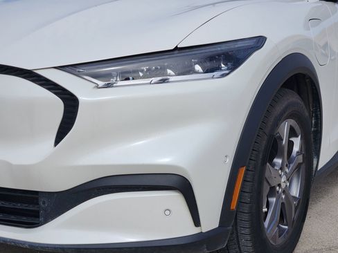 Used 2023 Ford Mustang Mach-E Select image 10