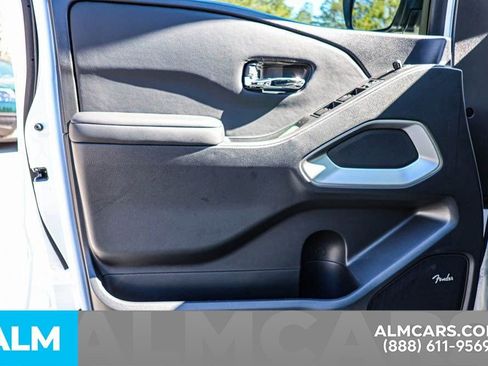 Certified 2025 Nissan Frontier SV w/ SV Convenience Package image 46