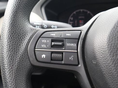 Used 2024 Honda HR-V LX image 16