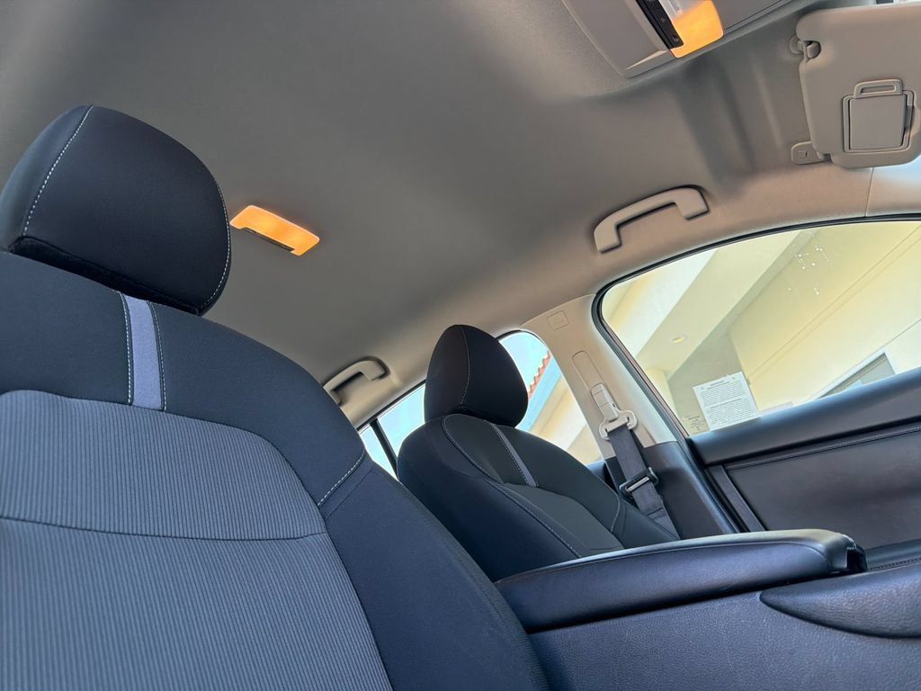 Used 2024 Nissan Sentra SV FWD image 15