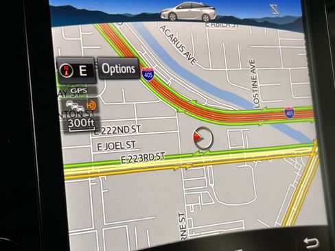 Certified 2021 Toyota Prius Prime Limited w/ Carpet Mat Package (TMS) image 17