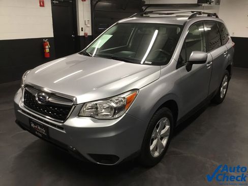 Used 2016 Subaru Forester 2.5i Premium w/ All-Weather Package AWD/4WD image 6