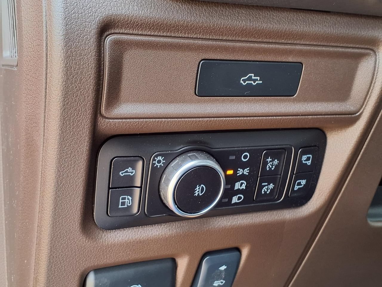 New 2026 Ford F150 King Ranch w/ Equipment Group 601A High AWD/4WD image 18