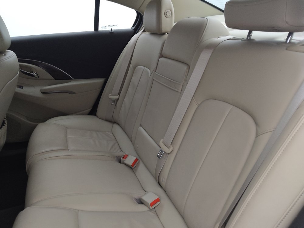 Used 2016 Buick LaCrosse Leather w/ Experience Buick Package FWD image 18