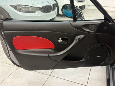 Used 2004 MAZDA MX-5 Miata MAZDASPEED image 12