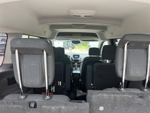 Used 2022 Ford Transit Connect XL FWD image 15