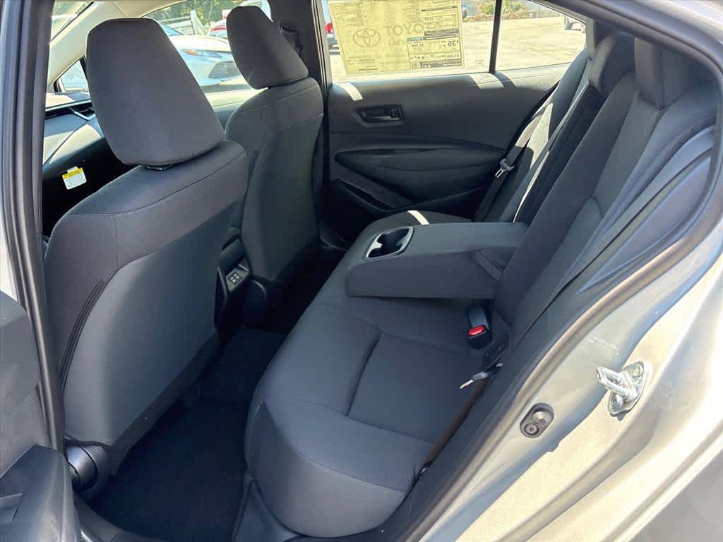 Used 2026 Toyota Corolla LE FWD image 8
