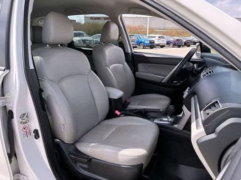 Used 2018 Subaru Forester 2.5i w/ Alloy Wheel Package image 22