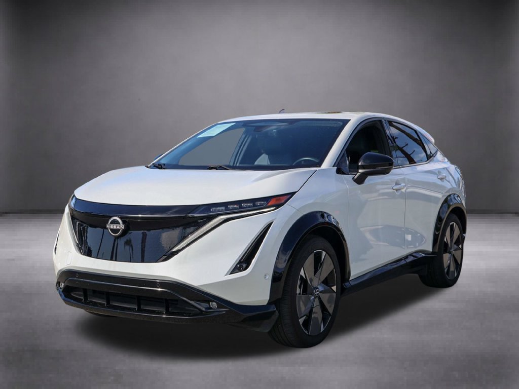 Used 2024 Nissan Ariya AWD image 9