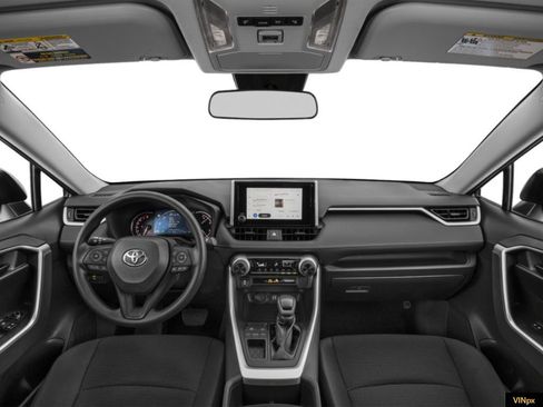 New 2025 Toyota RAV4 LE image 5