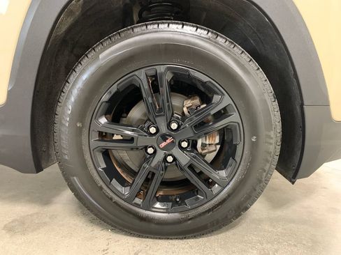 Used 2022 GMC Terrain AT4 w/ Infotainment Package II AWD/4WD image 33