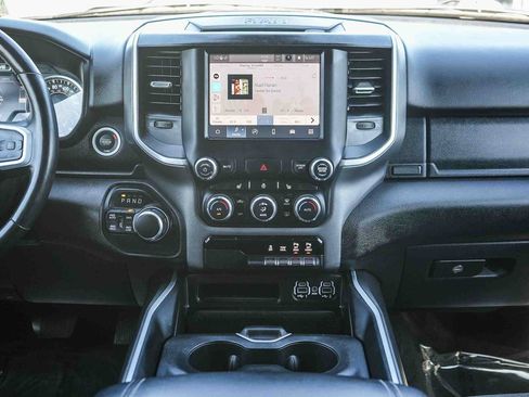 Used 2022 RAM 1500 Big Horn AWD/4WD image 13